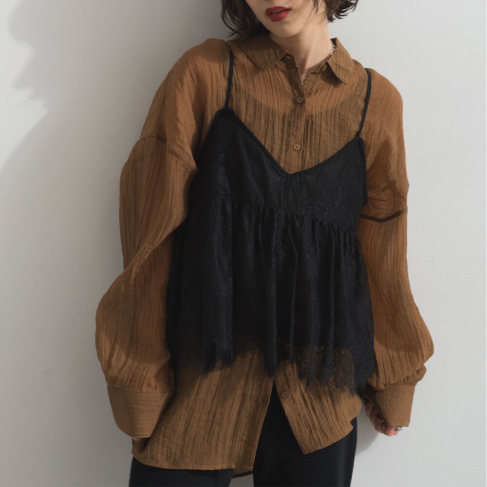 華麗後蝴蝶結睫毛蕾絲細肩帶上衣-黑