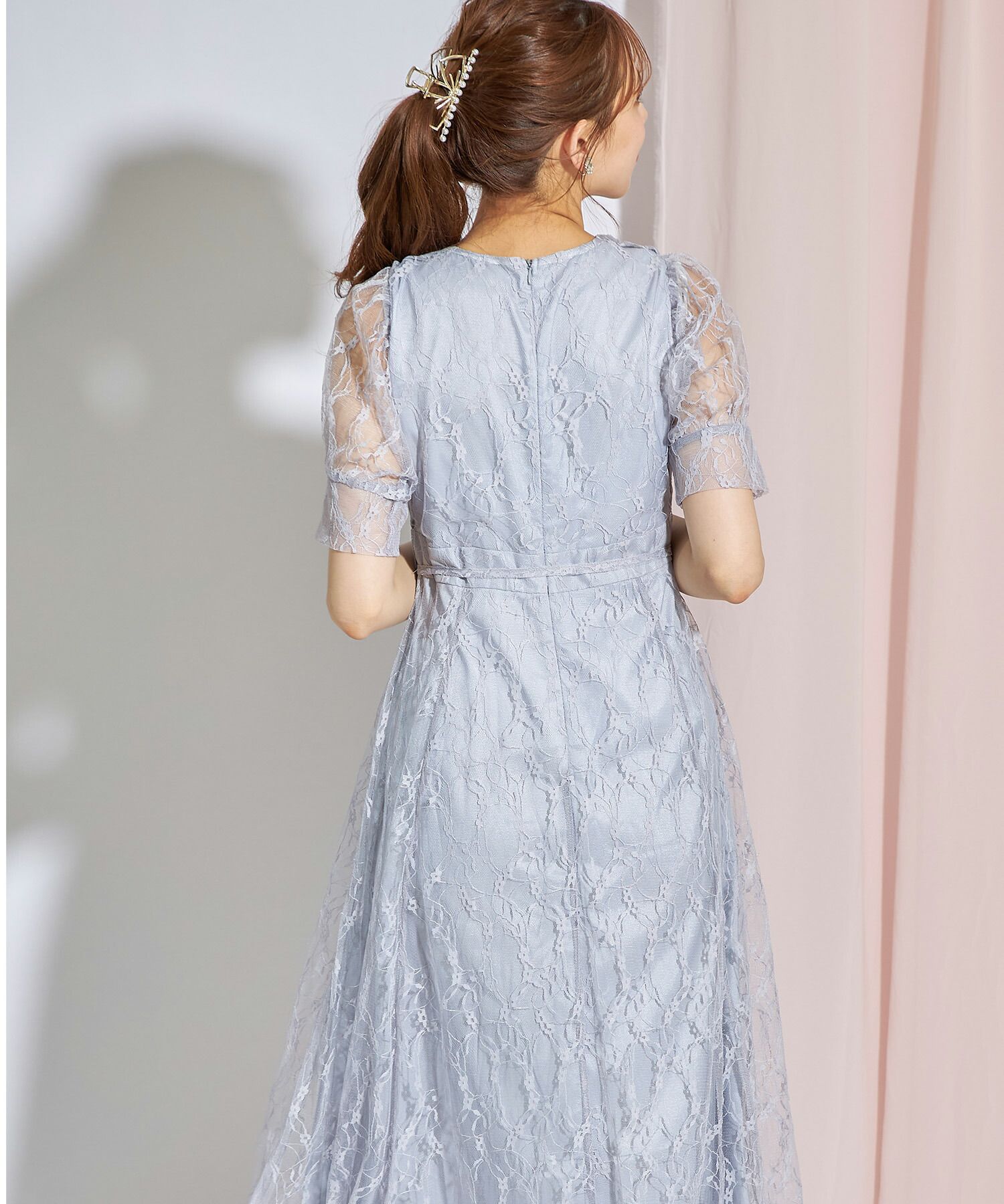 日本 tocco-closet - 優雅V領蕾絲縮腰洋裝-磚橘