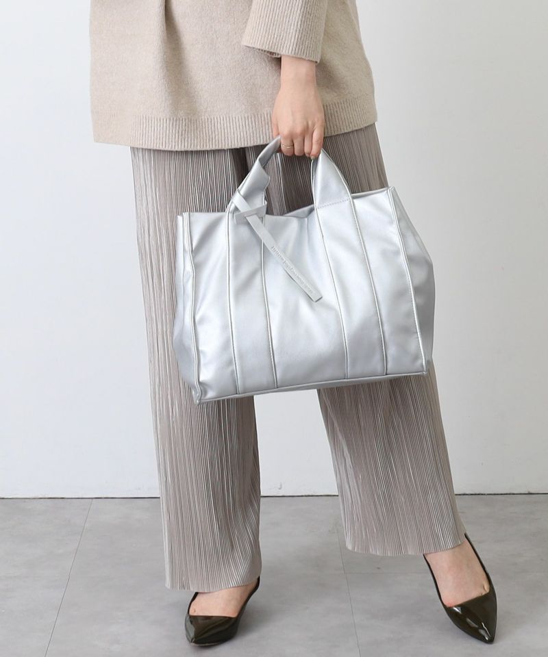 日本 COOCO - 簡約皮革方形手提托特包-天使白 (W33*H27*D14cm)