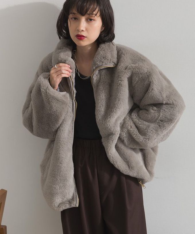 日本 ELENCARE DUE - 奢華毛絨柔軟寬鬆保暖拉鍊外套-象牙白