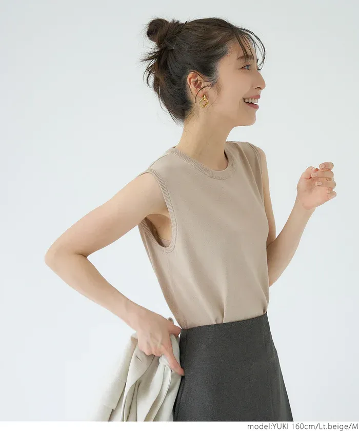 日本 COCA - 嫘縈混涼爽彈性無袖上衣-淺藍