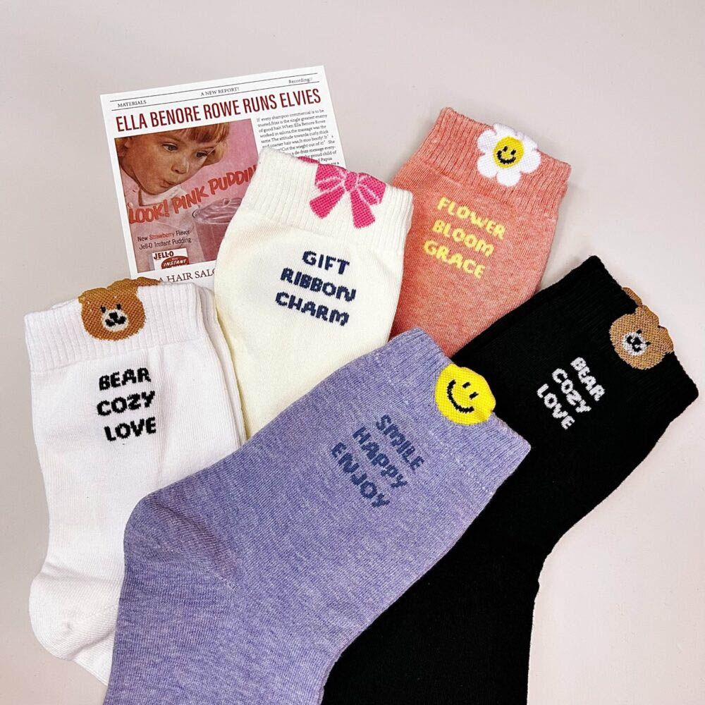 韓製造型彈性中筒襪 (23-25cm)-5雙,全花色各1