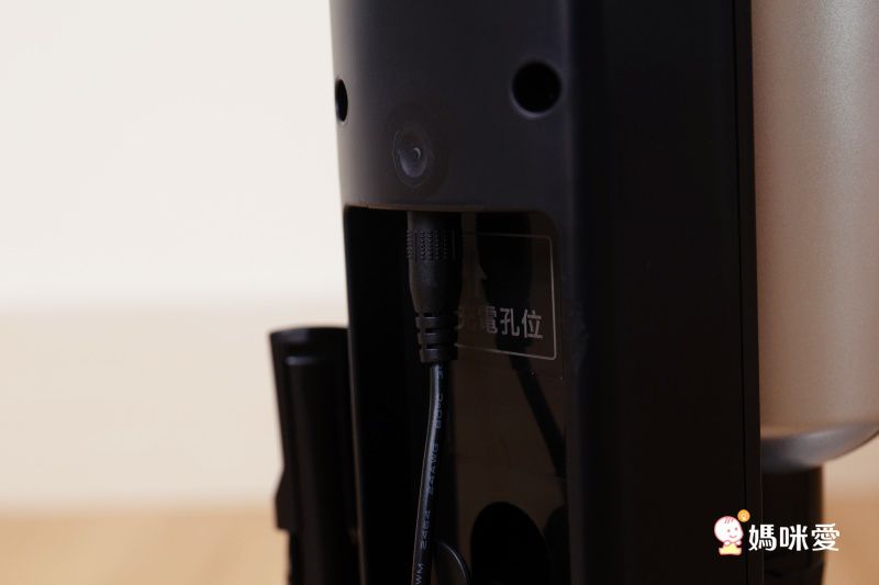 日本 IRIS OHYAMA - 3倍氣旋智能無線吸塵器-獨家加贈集塵袋25個-金屬銀-IC-SLDCP5-S