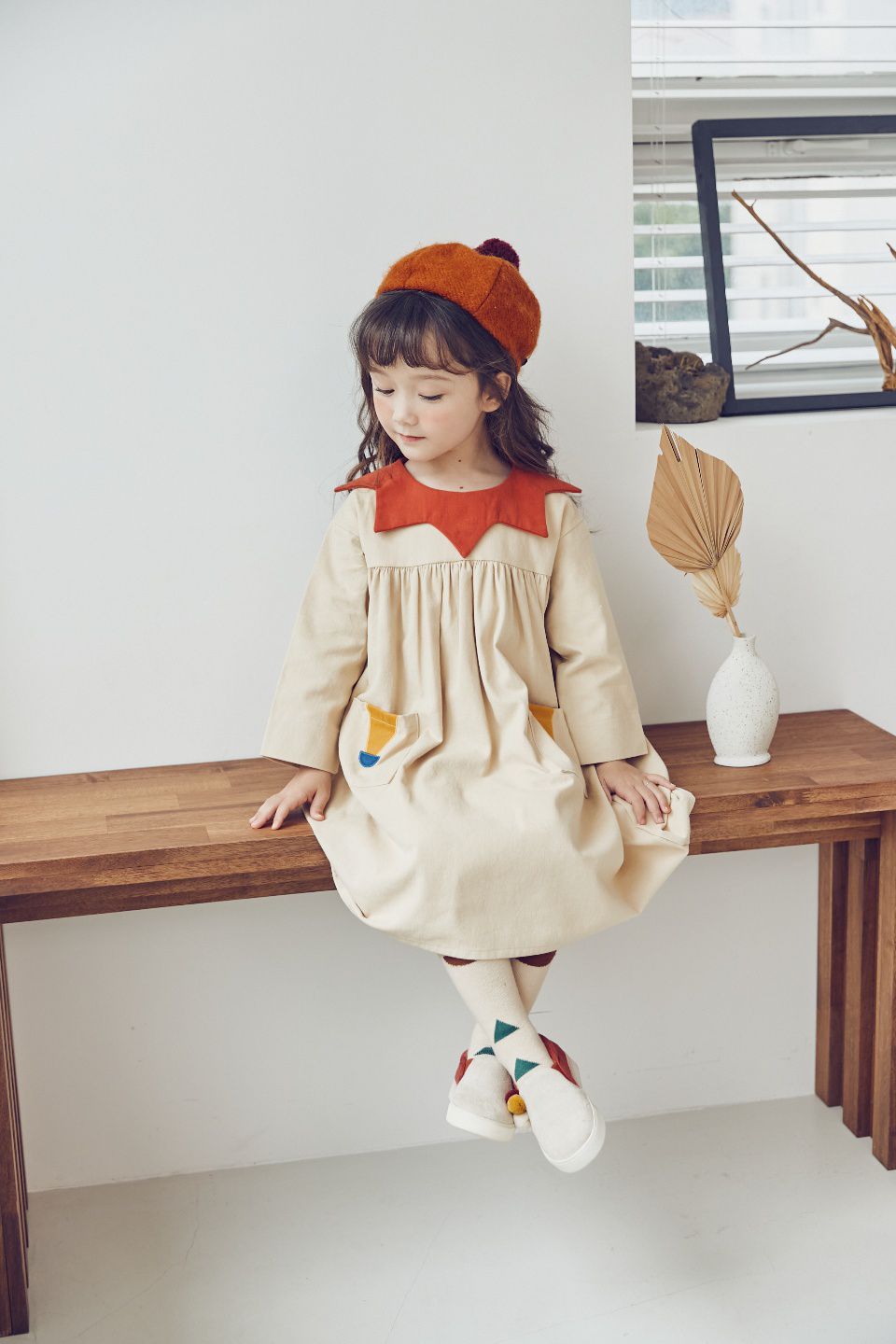 韓國 Mimico - 星星翻領口袋連身洋裝-淺卡其