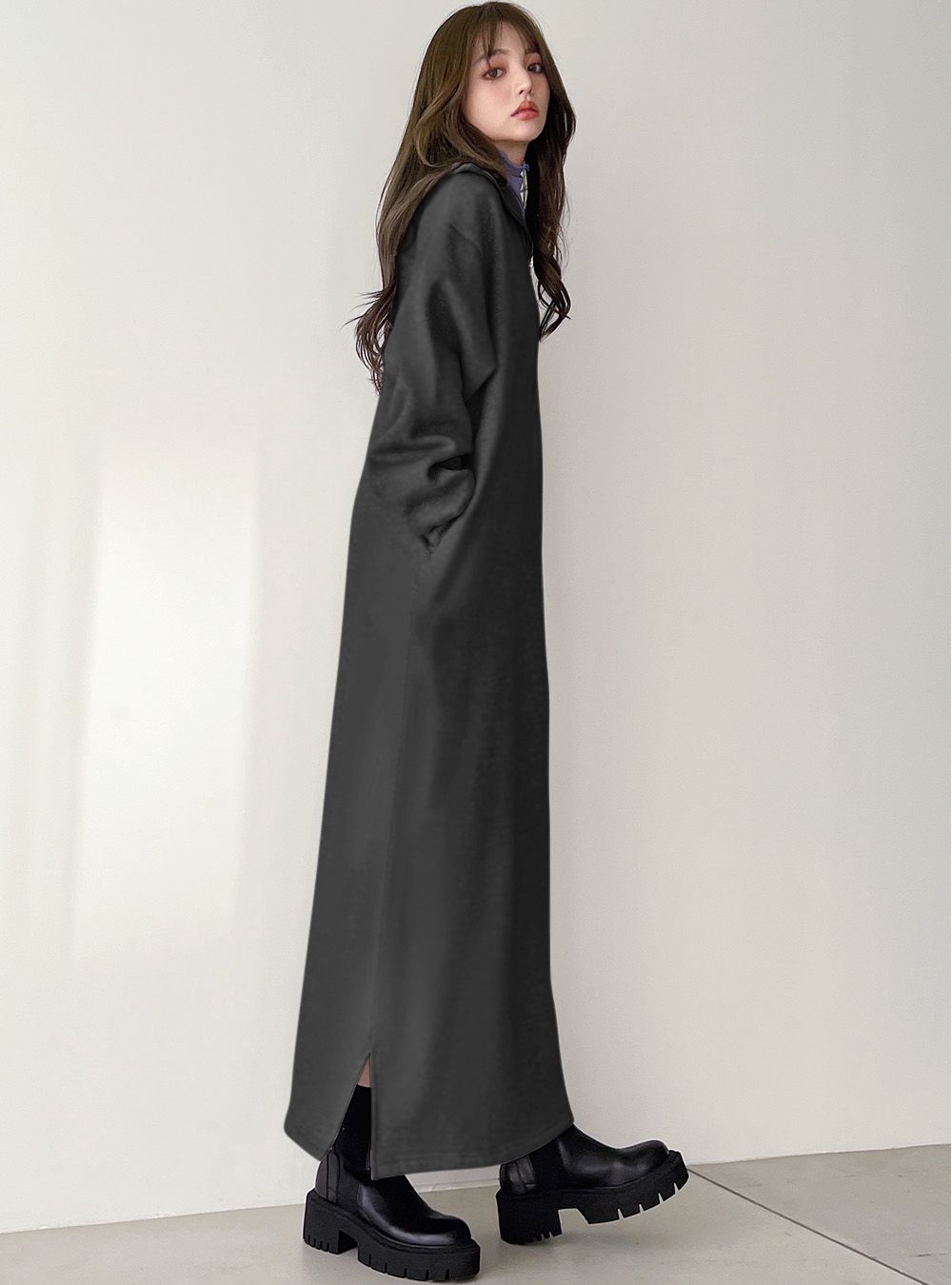 日本 GRL - 帥氣拉鍊翻領針織洋裝-可可