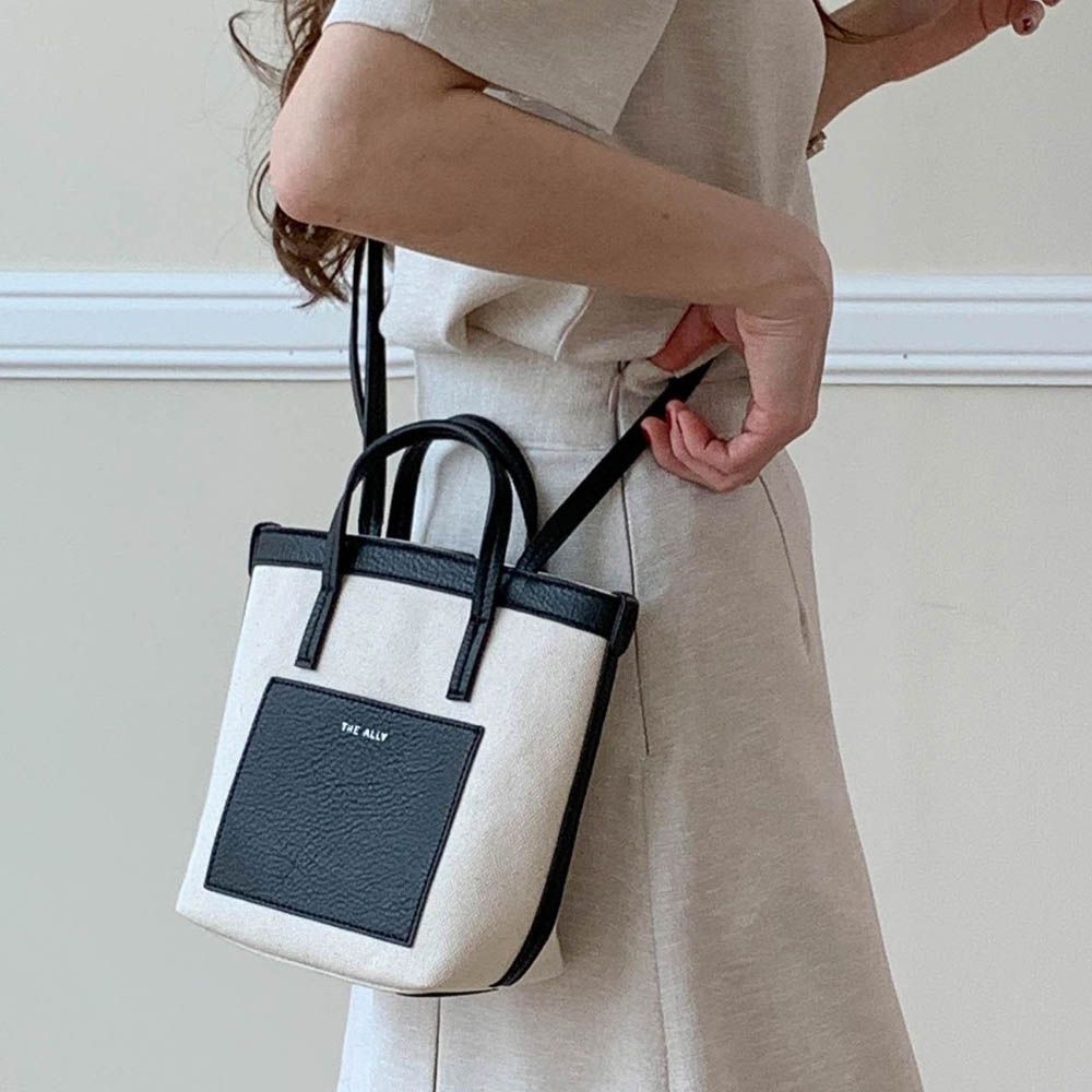 小眾設計  質挺帆布耐裝手提/肩背包 (黑)