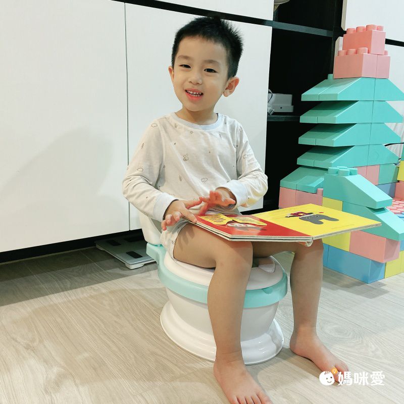 軟坐墊學習馬桶【韓國 THE MOTHER】舒適親膚戒尿布！