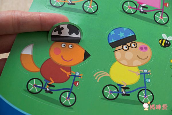 佩佩豬Peppa Pig陪你玩❤【英文遊戲書66折起】我最便宜～貼紙書限量搶購！