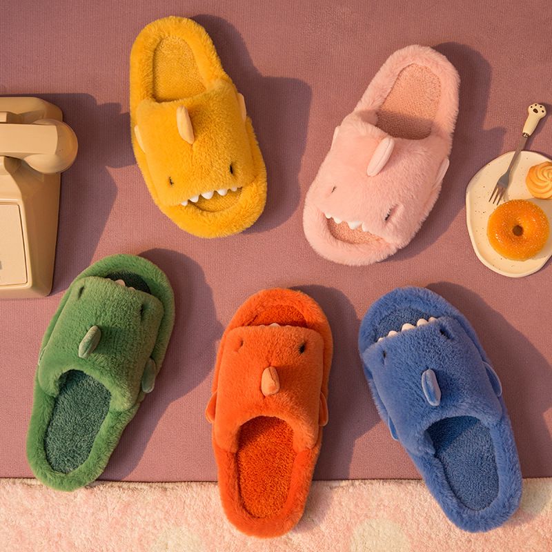 毛毛保暖室內拖鞋-可愛鯊魚-藍色