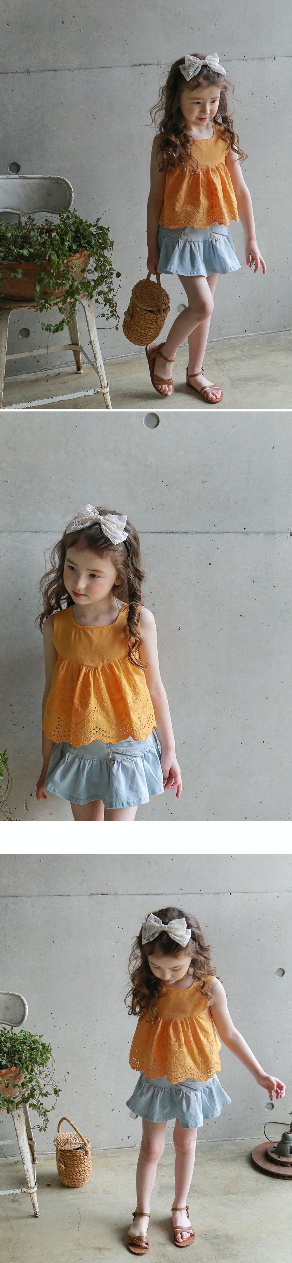 韓國 PuellaFLO - 後背蝴蝶結鏤空雕花上衣-橘