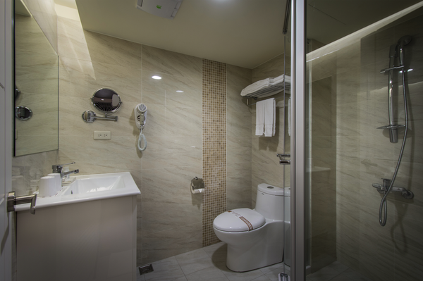 福爾摩沙聯盟-中旅酒店 ★ 入住台中精華地段