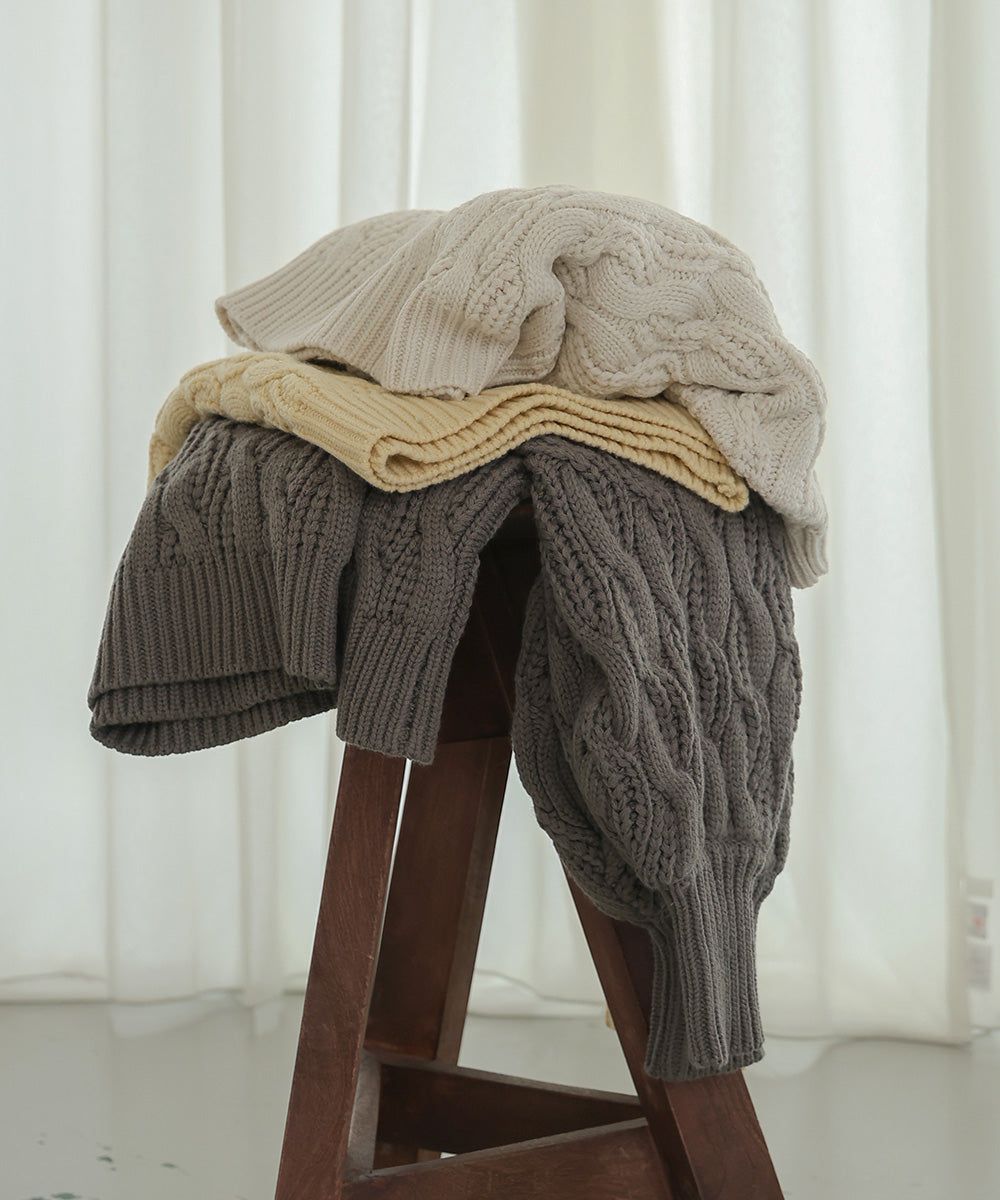 日本 Bab - 麻花編織圓領泡泡袖毛衣-粉膚