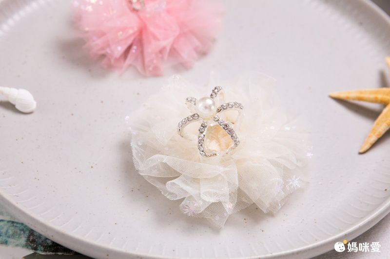 仙氣珍珠皇冠薄紗髮夾-粉色
