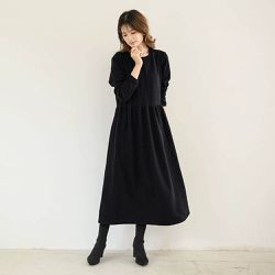 Yukié - 百搭壓摺設計長袖長洋裝-黑色