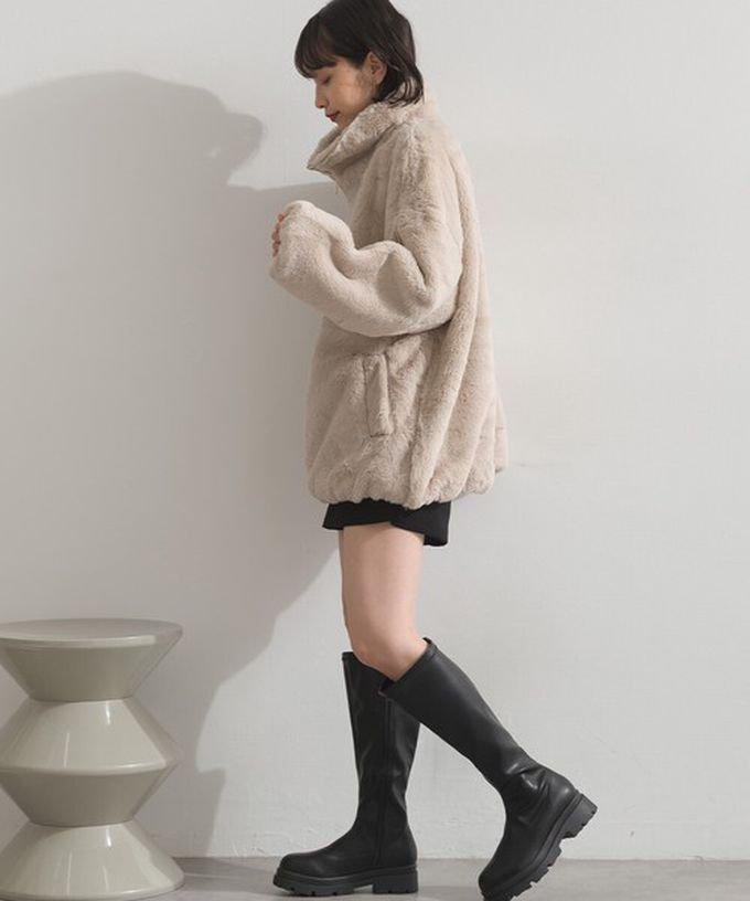 日本 ELENCARE DUE - 奢華毛絨柔軟寬鬆保暖拉鍊外套-象牙白