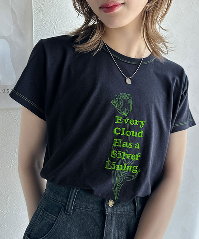 日本 Classical Elf - 花朵標語刺繡短袖上衣-海軍藍