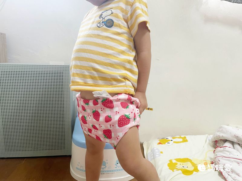 限時降價！【戒尿布神器】日本Chuckle Baby學習褲