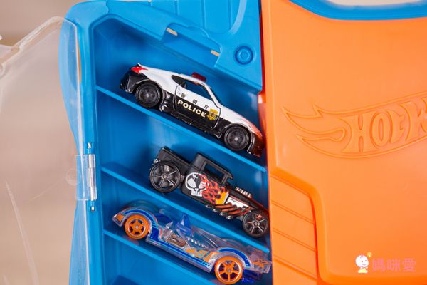 【美國 Hot Wheels 風火輪】❤ 獨家 $199 送攜帶收納盒 ❤ 買越多、送越多！