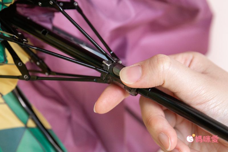 日本代購 - 鬼滅之刃 輕量迷你折疊傘-富岡義勇 (長17cm)