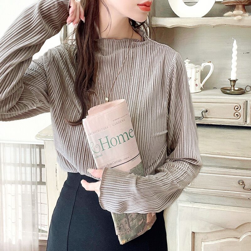 日本 Classical Elf - 光澤感木耳領百搭長袖上衣-黑