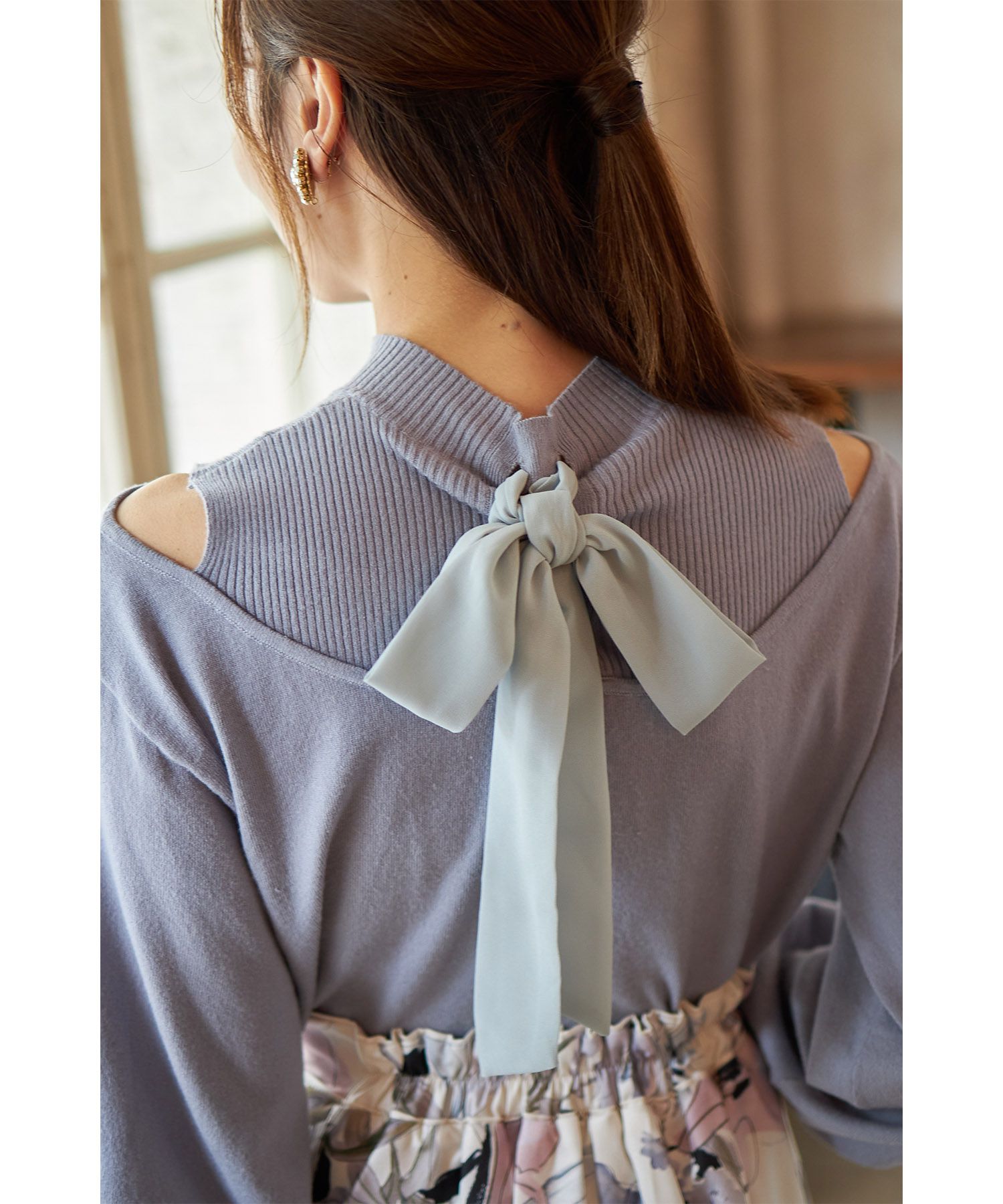 日本 tocco-closet - 美麗蝴蝶扭結針織上衣-淺杏粉