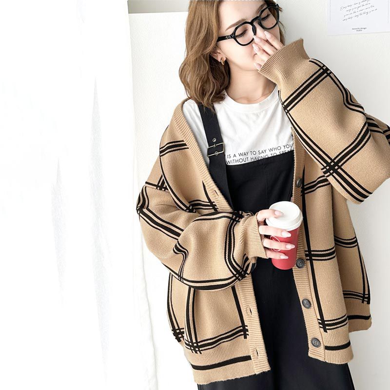 日本 Classical Elf - 歐風大格紋落肩針織外套-淺灰