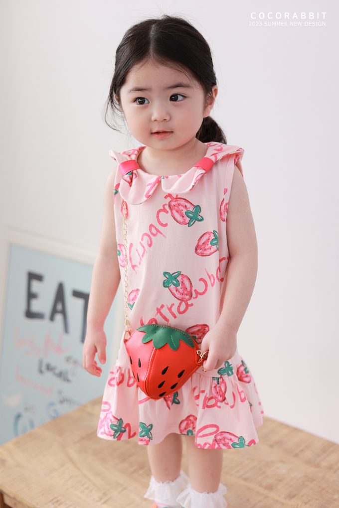 韓國 Coco rabbit - (附包包)香甜草莓印背心連身洋裝-奶油白