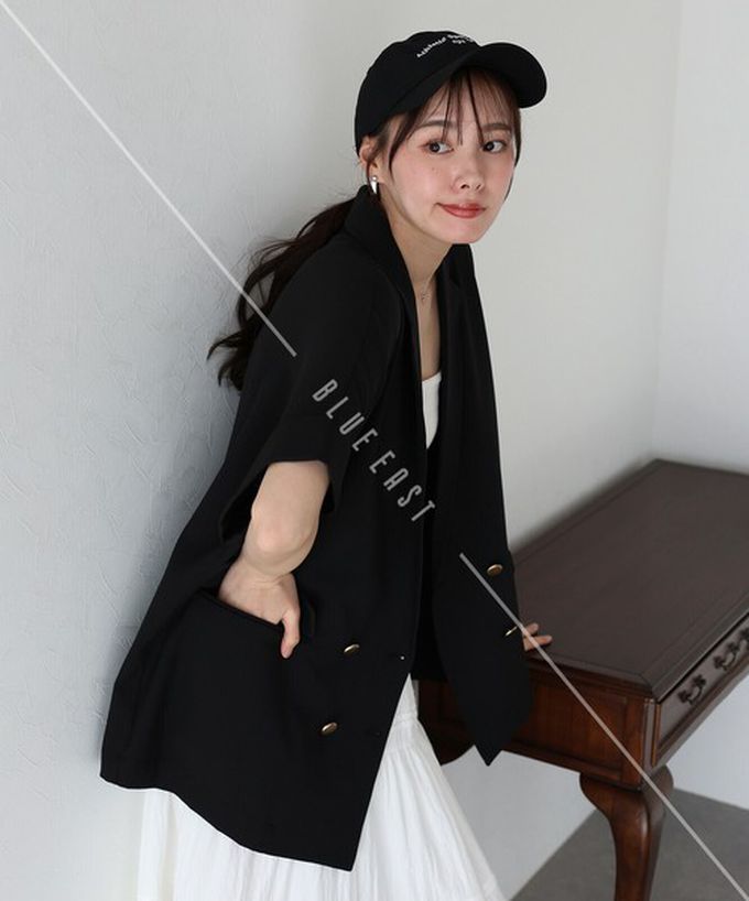 日本 BLUE EAST - 亞麻感氣質金釦短袖西裝外套-卡其杏