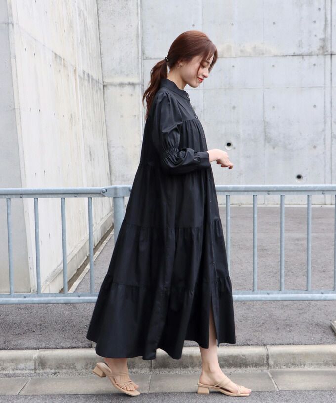 日本 BLUE EAST - 微立領層次長袖洋裝-黑