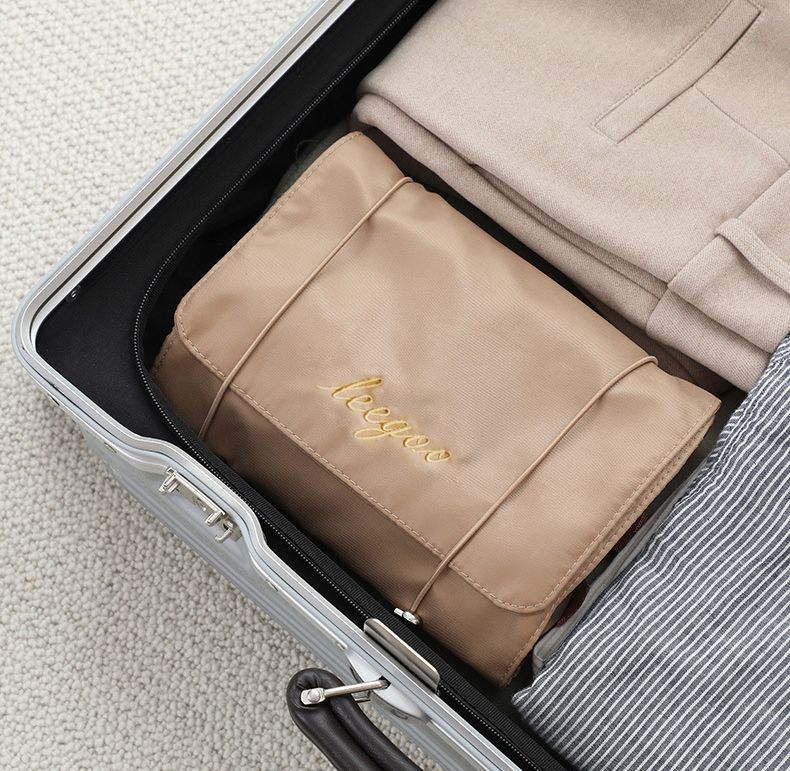 4in1萬用折疊化妝包-質感黑