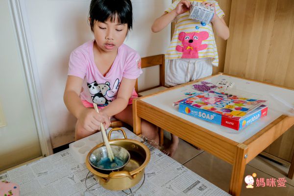 讓孩子愛上洗手！美國 KLUTZ 肥皂DIY、創意手作系列