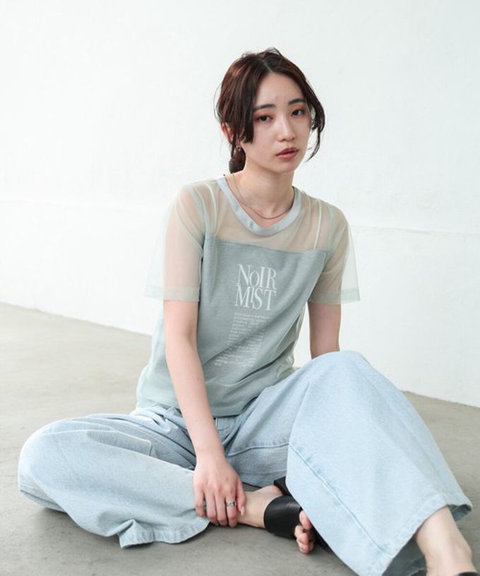 日本 Bab - 個性風透膚薄紗層次短袖上衣-英文字印花-嫩粉紅