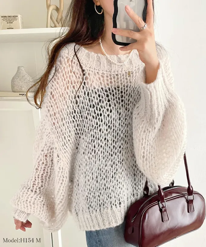 日本 Classical Elf - 甜美船領針織洞洞大寬袖毛衣-灰藍