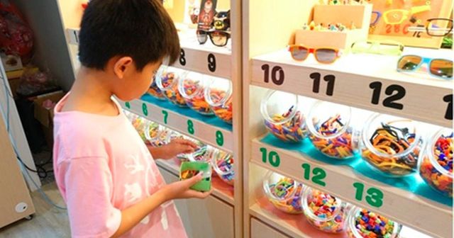 【台南親子旅遊】華美光學eye玩視界，樂高積木眼鏡DIY！