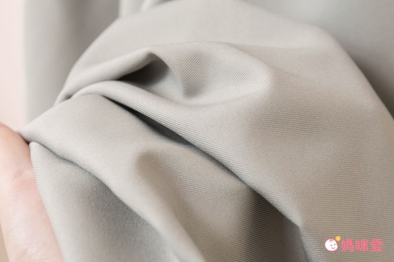 日本 ELENCARE DUE - 滿版圖騰綁帶長褲-白底