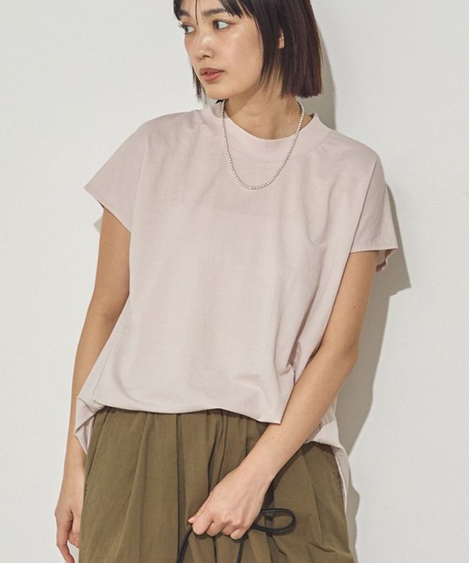 日本 Sans Souci 34+ - 接觸涼感 圓弧百搭法式袖上衣-米白