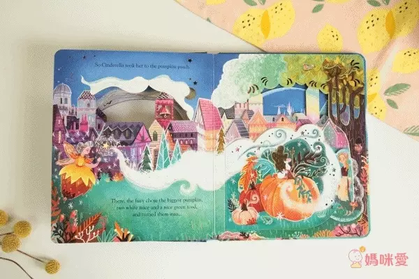 童話鏤空翻翻書【英國Usborne】Peep Inside a Fairy Tale