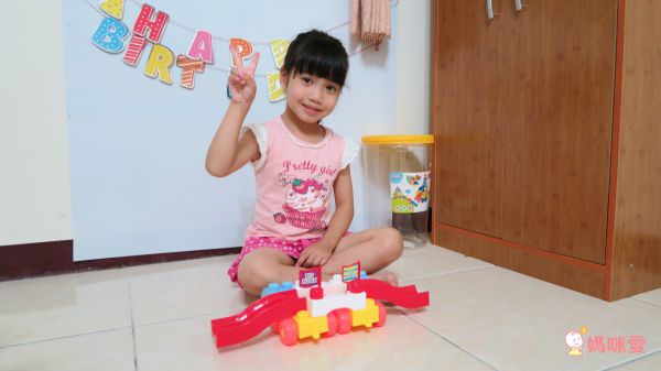 3 in 1 益智積木學習桌 ✖ 軌道滾球積木【獨家現省優惠】↗