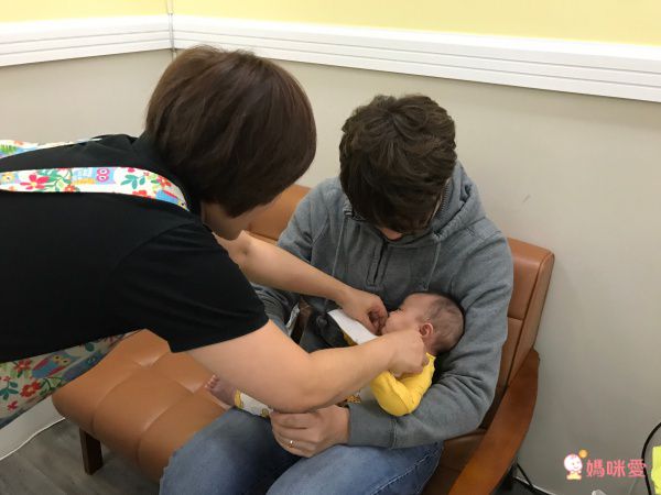 【Baby Salon 樂游館】一對一嬰兒游泳、寶寶按摩 SPA