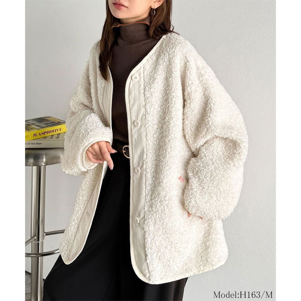 Java 異素材保暖毛絨無領寬版外套-象牙白