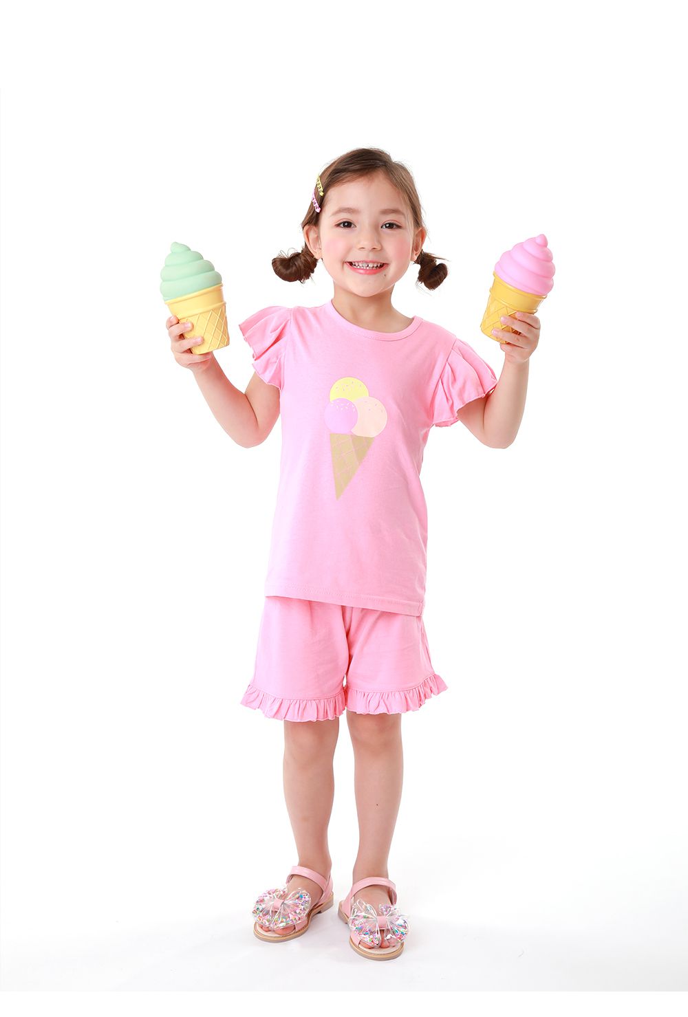 韓國 OZKIZ - 愛心亮片蝴蝶結魔鬼氈涼鞋