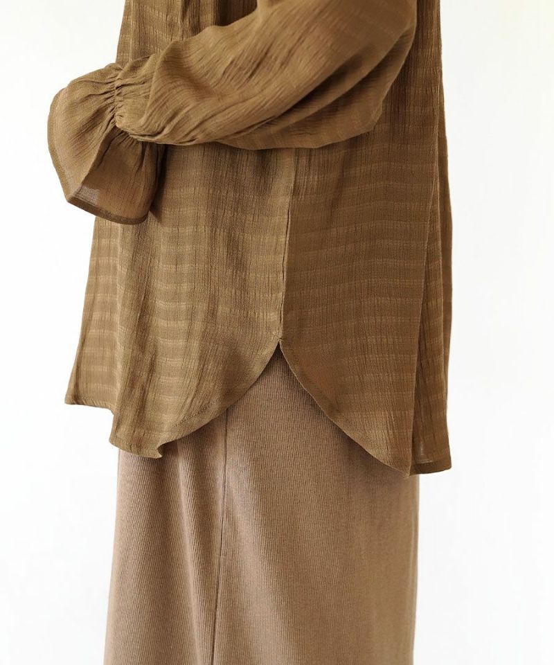 日本 zootie - 優雅後開衩罩衫x吊帶裙2件組-白x黑