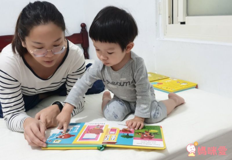 《晚安音效書》輕壓聽音樂，睡前好入眠