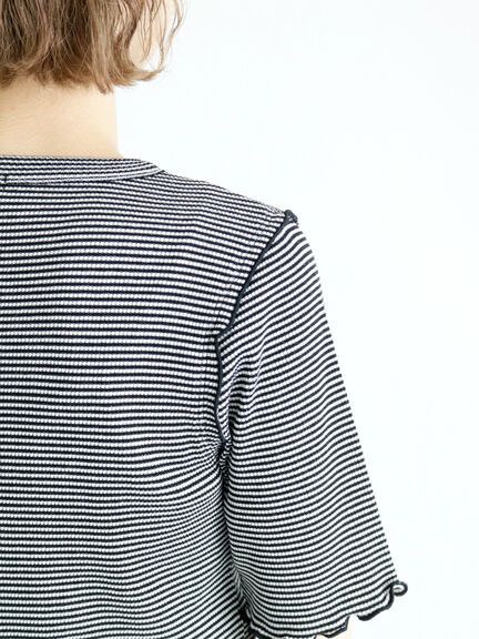 日本 ehka sopo - 百搭木耳滾邊短袖上衣-明亮粉