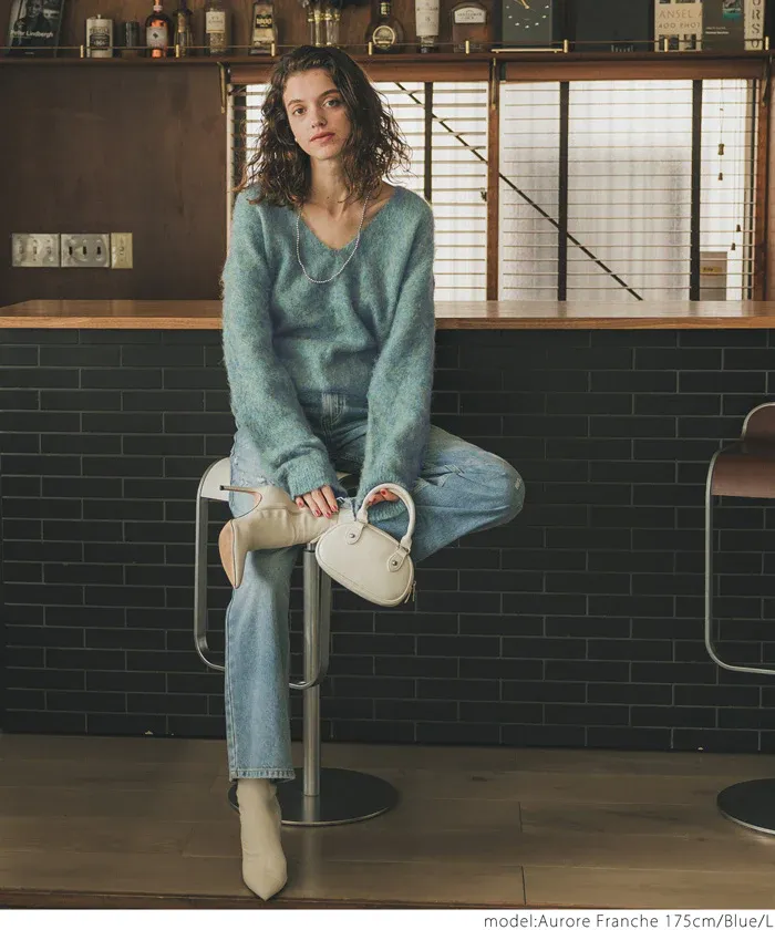 日本 COCA - 大V領混色毛海感針織上衣-藍綠系