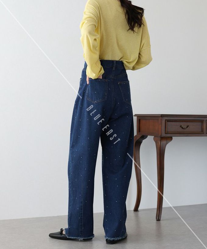 日本 BLUE EAST - 下襬流蘇閃耀愛心錐形美腳丹寧褲-淺藍