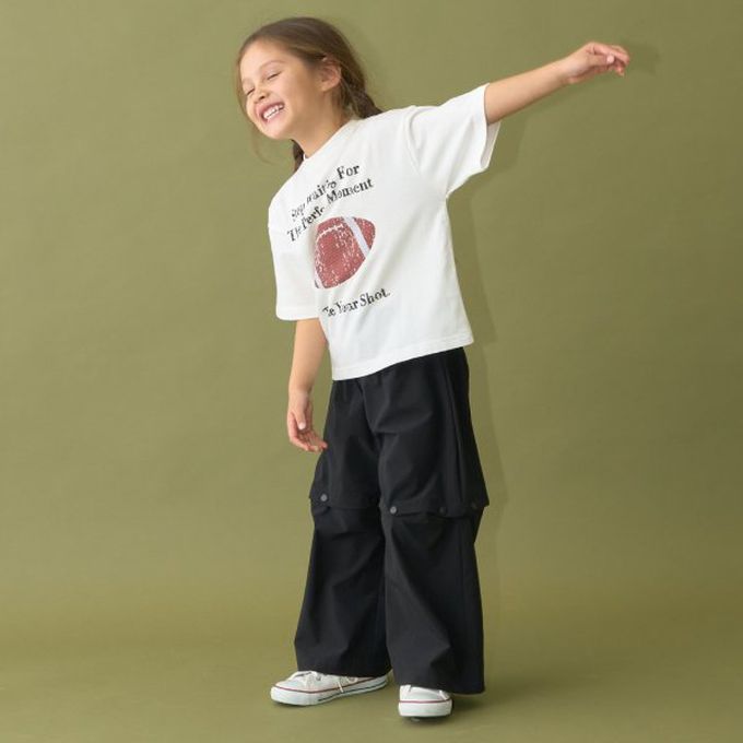 日本 b-ROOM - 球類印花舒適天竺棉短袖上衣-橄欖球-米白