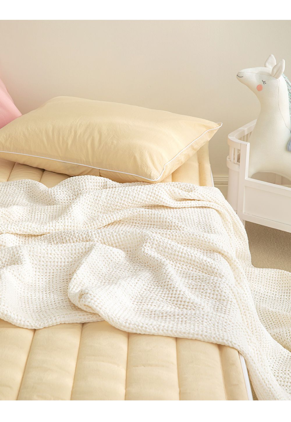 韓國 Maatila - (兒童款)天絲莫代爾鬆餅被毯-原味優格 (130X170cm)