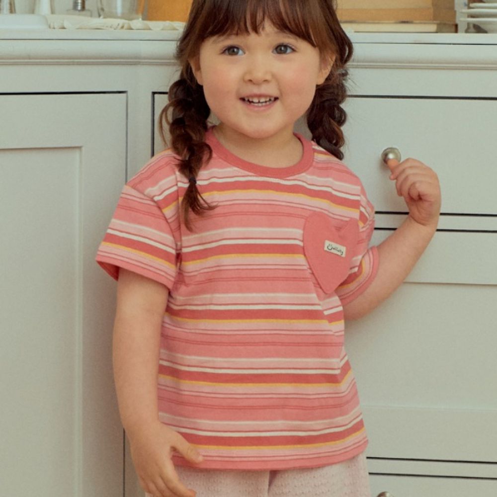 First Blue 愛心口袋撞色條紋短袖上衣-桃粉