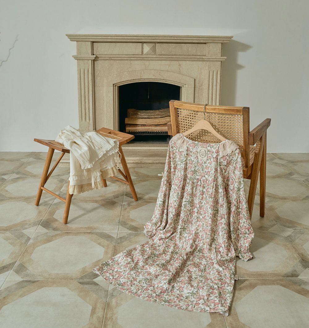 韓國 ULLALA - 絕美公主純棉長袖睡衣-(洋裝式)-奶油色 (FREE)